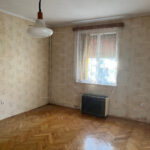 35114030_241780478_hd